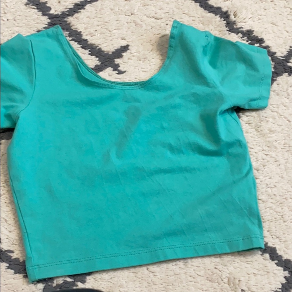 American apparel size small crop top